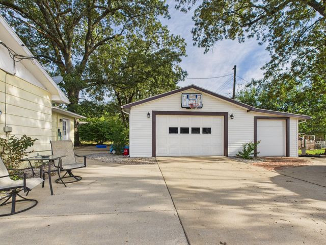 213 Glenview Street, Harrison, AR 72601