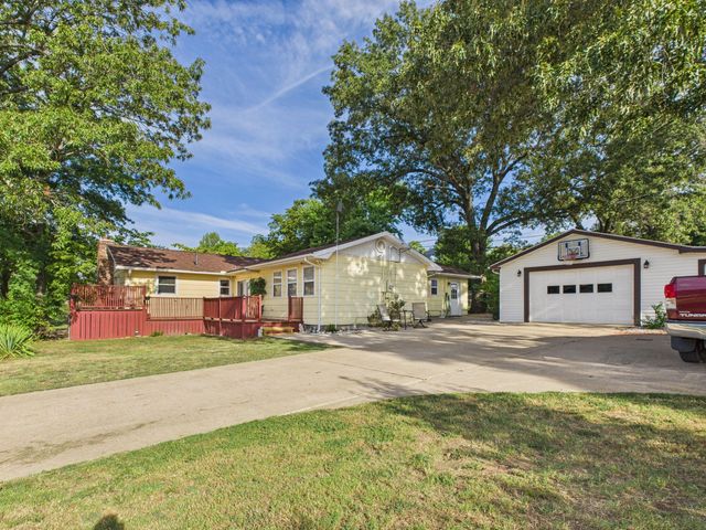 213 Glenview Street, Harrison, AR 72601