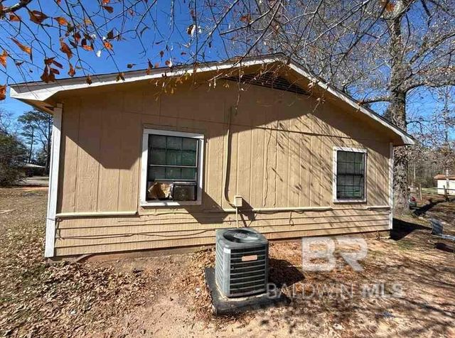 301 E Hickory Street, Bay Minette, AL 36507