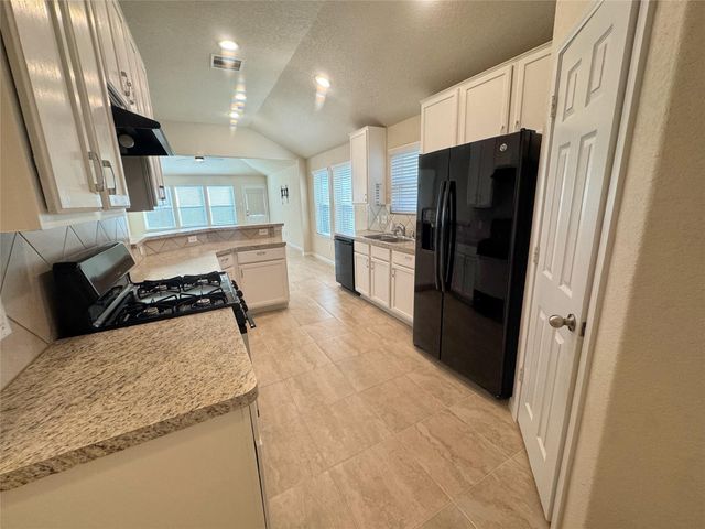 18323 Spruce Tree Line Trail, Houston, TX 77084