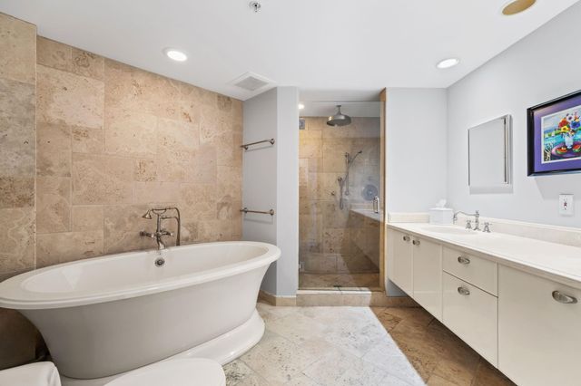 333 Las Olas Way 1508, Fort Lauderdale, FL 33301