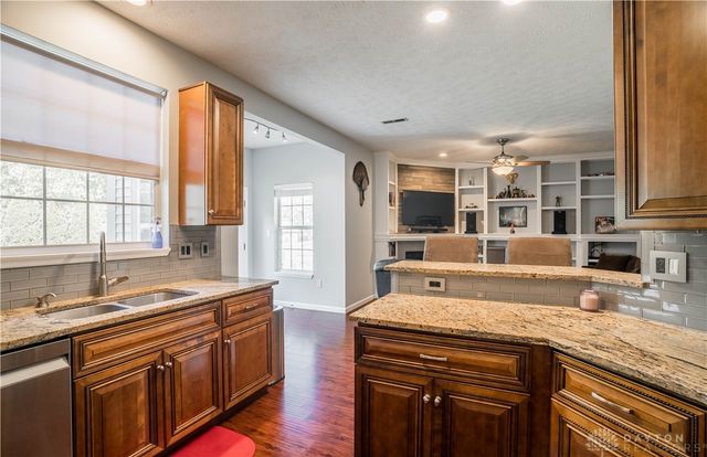 2399 Polo Park Drive, Miami Twp, OH 45439