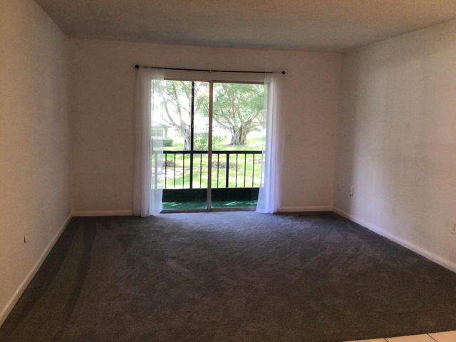4109 NW 88th Avenue 207, Coral Springs, FL 33065