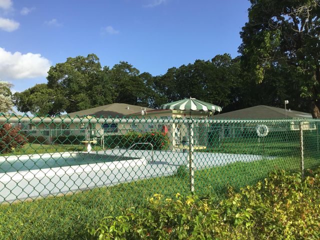 4109 NW 88th Avenue 207, Coral Springs, FL 33065