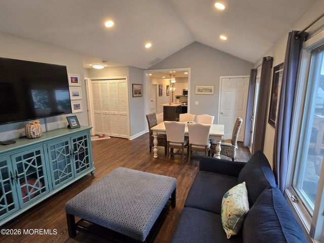 1934 Birchbark Place, Toms River, NJ 08753