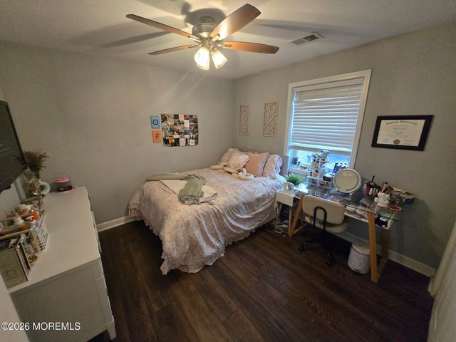 1934 Birchbark Place, Toms River, NJ 08753