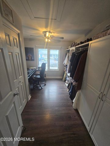 1934 Birchbark Place, Toms River, NJ 08753