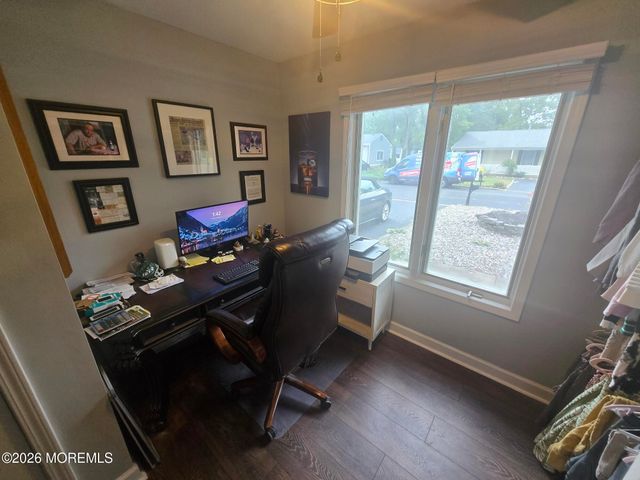 1934 Birchbark Place, Toms River, NJ 08753