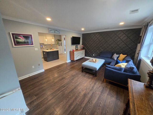 1934 Birchbark Place, Toms River, NJ 08753
