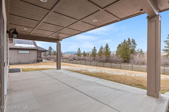 22835 E Edgewater Ln, Liberty Lake, WA 99019