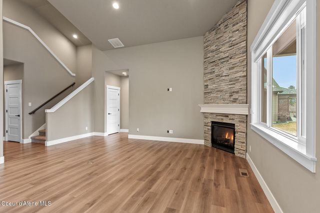 22835 E Edgewater Ln, Liberty Lake, WA 99019