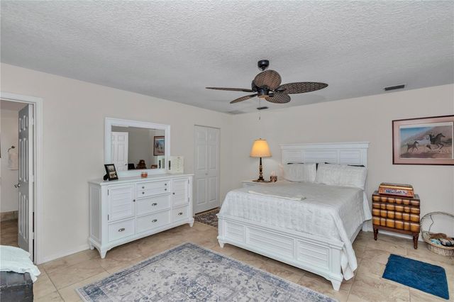 8889 SW 116TH STREET ROAD, Ocala, FL 34481