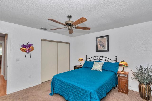 8889 SW 116TH STREET ROAD, Ocala, FL 34481