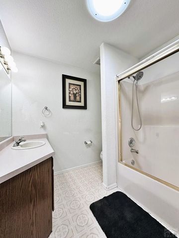 4309 Sentinel Place, Pueblo, CO 81008