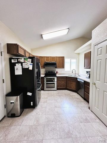 4309 Sentinel Place, Pueblo, CO 81008