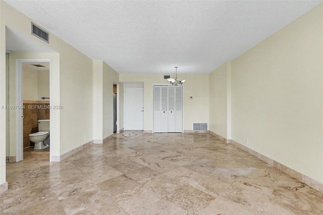 4200 Hillcrest Dr 408, Hollywood, FL 33021
