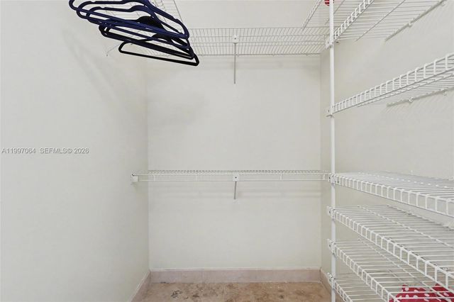 4200 Hillcrest Dr 408, Hollywood, FL 33021