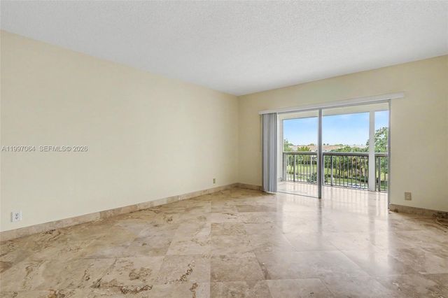 4200 Hillcrest Dr 408, Hollywood, FL 33021