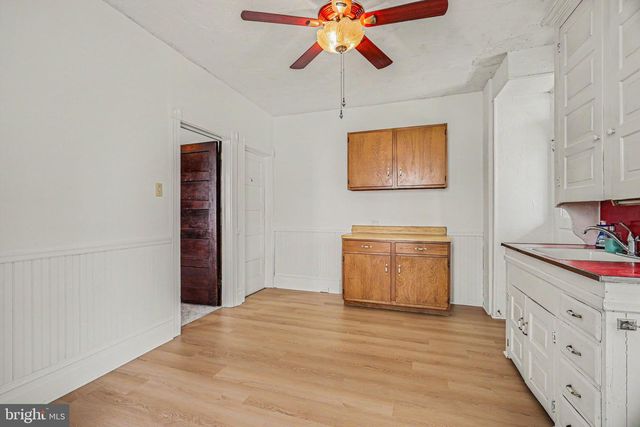 122 S CEDAR ST, Lititz, PA 17543