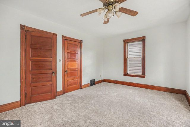 122 S CEDAR ST, Lititz, PA 17543