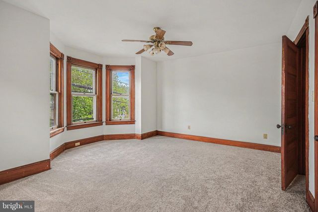 122 S CEDAR ST, Lititz, PA 17543