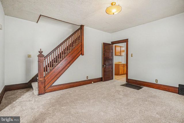 122 S CEDAR ST, Lititz, PA 17543