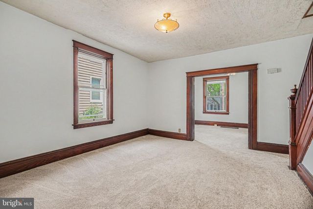 122 S CEDAR ST, Lititz, PA 17543