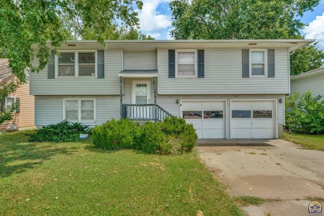 2018 SW Fairlawn RD, Topeka, KS 66604