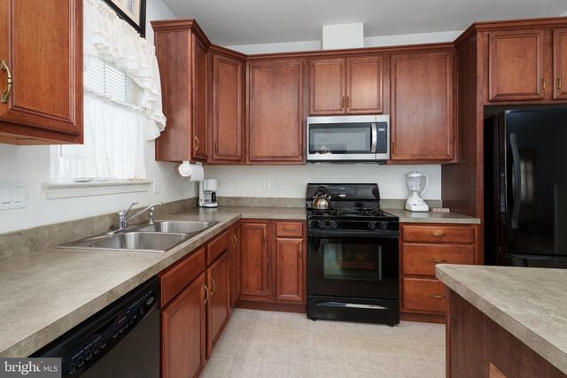 357 BLANKETFLOWER LN, Princeton Junction, NJ 08550