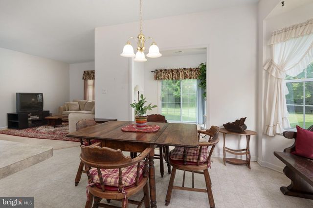 357 BLANKETFLOWER LN, Princeton Junction, NJ 08550
