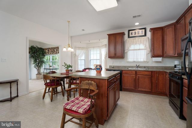 357 BLANKETFLOWER LN, Princeton Junction, NJ 08550