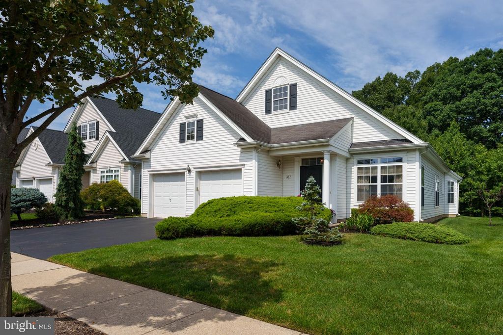 357 BLANKETFLOWER LN, Princeton Junction, NJ 08550