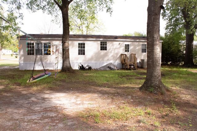405 Treeline Drive, Moncks Corner, SC 29461