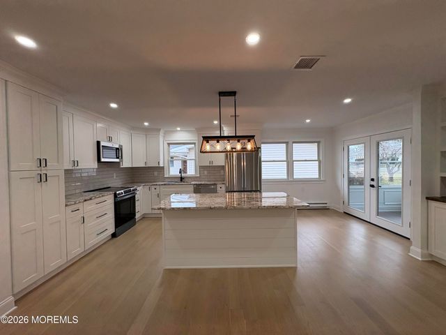 91 Clay Circle, Brick, NJ 08724