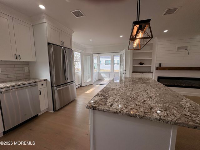 91 Clay Circle, Brick, NJ 08724