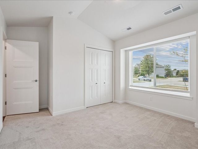 192 Huntington Drive, Iowa City, IA 52245