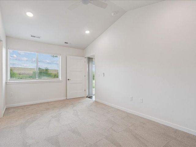 192 Huntington Drive, Iowa City, IA 52245