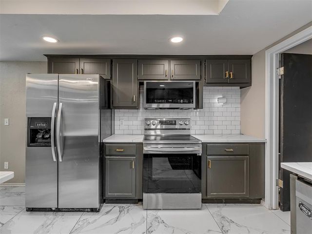 7409 NW 103rd Terrace, Oklahoma City, OK 73162