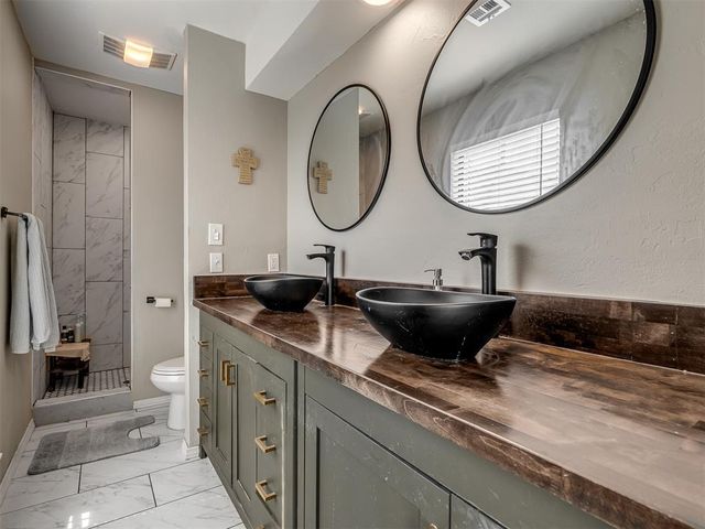 7409 NW 103rd Terrace, Oklahoma City, OK 73162