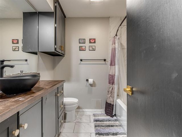 7409 NW 103rd Terrace, Oklahoma City, OK 73162