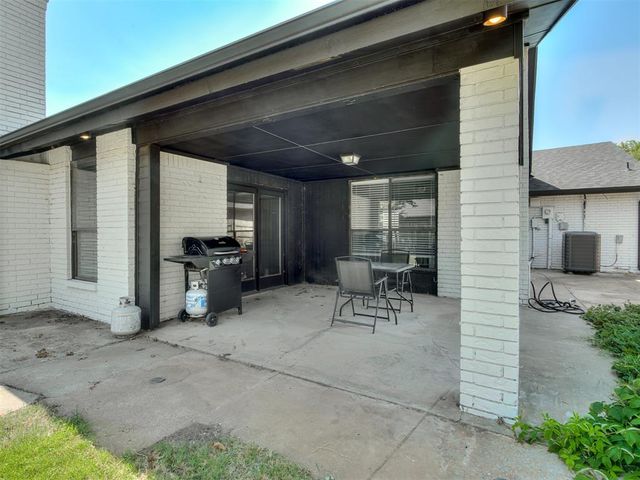 7409 NW 103rd Terrace, Oklahoma City, OK 73162
