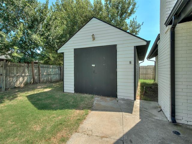 7409 NW 103rd Terrace, Oklahoma City, OK 73162