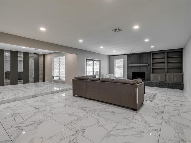 7409 NW 103rd Terrace, Oklahoma City, OK 73162