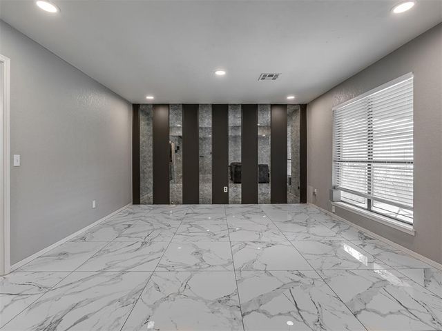 7409 NW 103rd Terrace, Oklahoma City, OK 73162