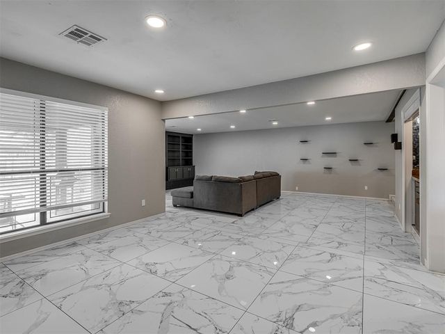 7409 NW 103rd Terrace, Oklahoma City, OK 73162