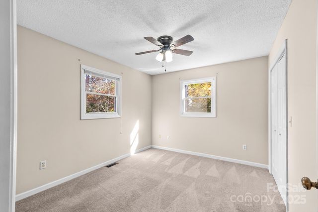 2855 Wildwood Street, Hudson, NC 28638