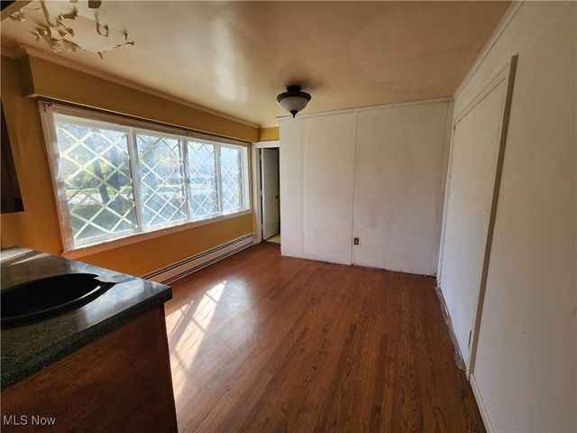 1854 5th Avenue, Youngstown, OH 44504