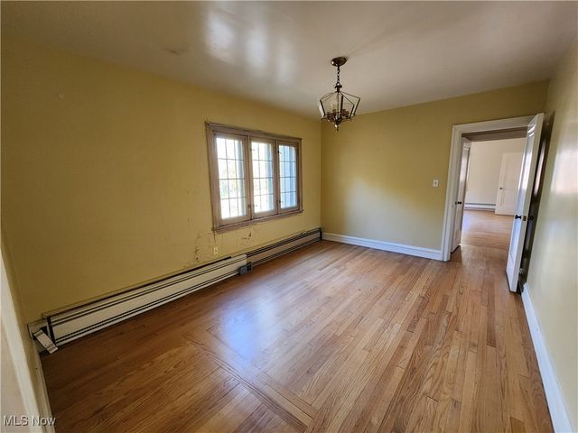 1854 5th Avenue, Youngstown, OH 44504