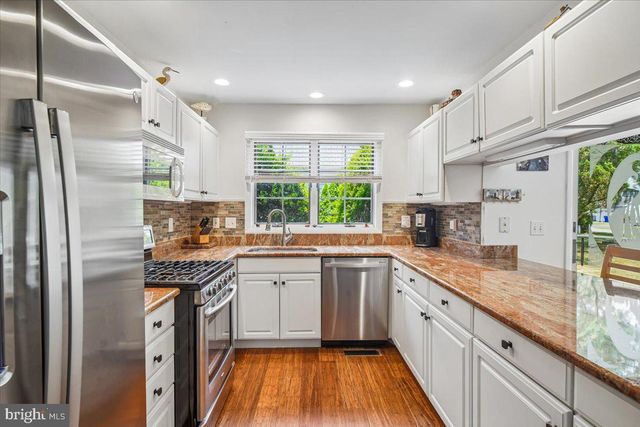 126 NAOMI DR, Ocean View, DE 19970