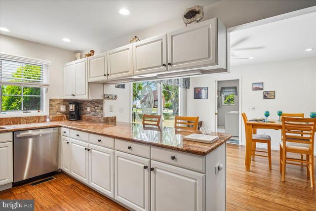 126 NAOMI DR, Ocean View, DE 19970